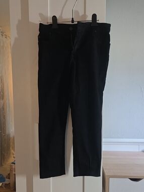 Black Ankle-length Jeans